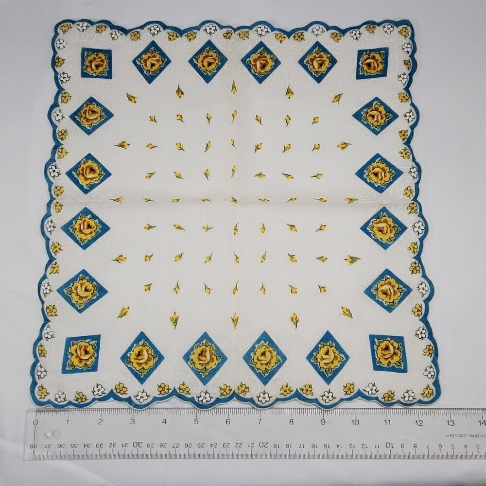 VTG Floral Yellow Rose Handkerchief Hand Rolled Scalloped Edge Womans Hankie - Picture 3 of 10